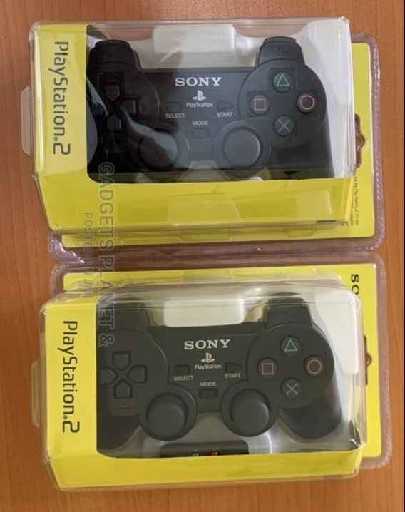 Play Station Dual Shock 2 Analog Wireless Controllers - 2.4G