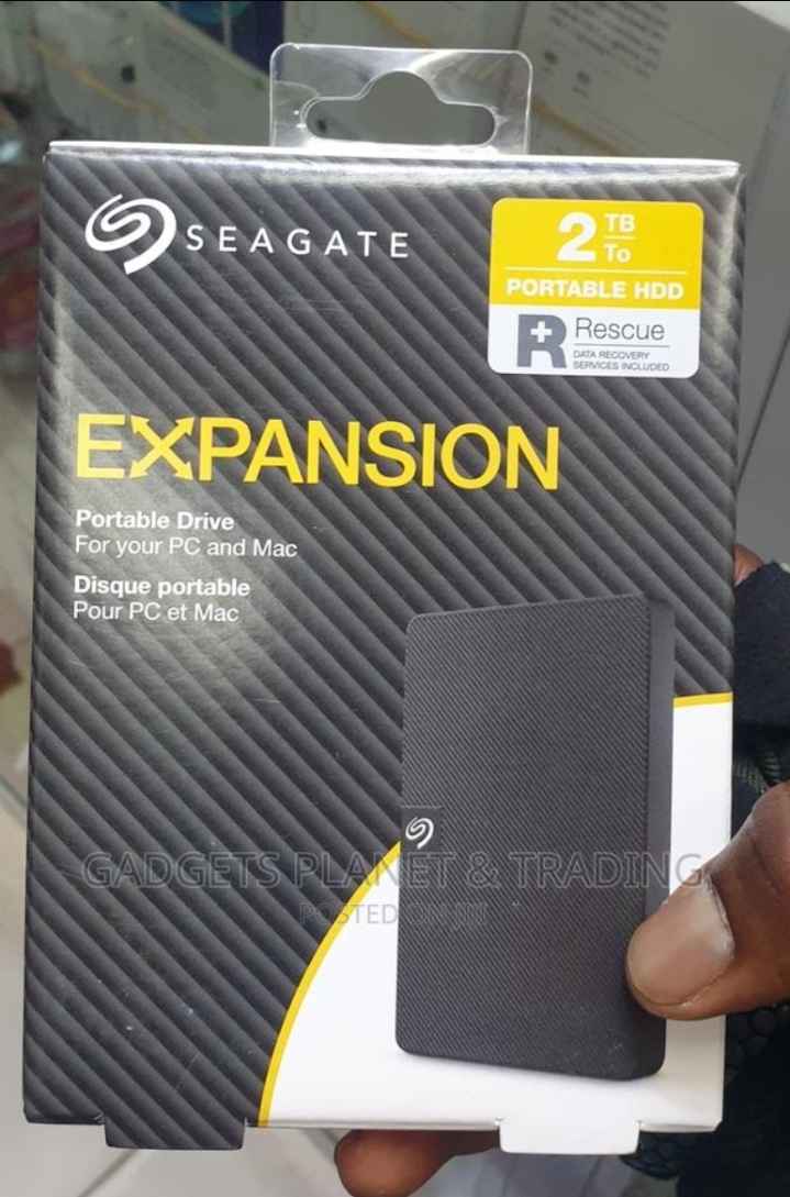 Seagate Portable External Hard Drive (Rescue Plus) - 2TB